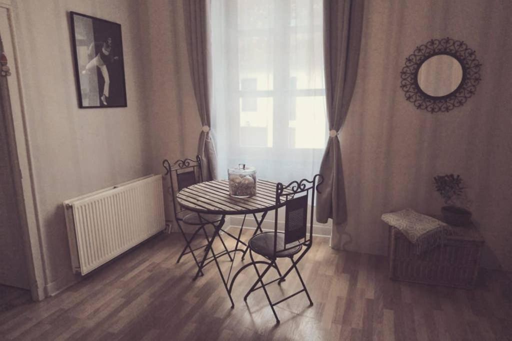 Gite Le Saint-Amour Exterior photo